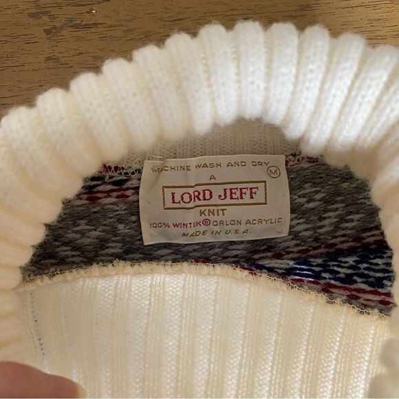 Vintage Acrylic Fair Isle Style Turtleneck Sweater Size M - Picture 4 of 8